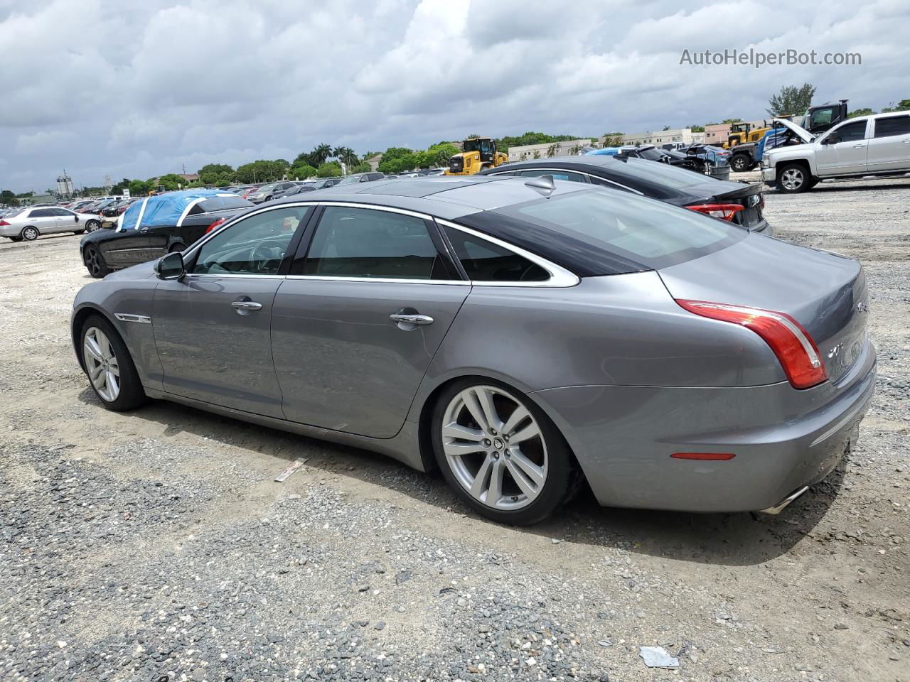 2013 Jaguar Xjl Portfolio Gray vin: SAJWJ2GD3D8V46599