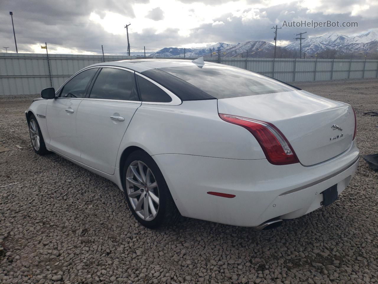 2013 Jaguar Xjl Portfolio Белый vin: SAJWJ2GD6D8V47844