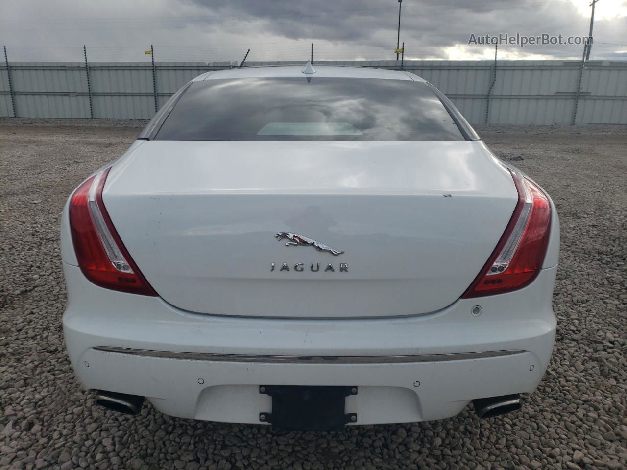 2013 Jaguar Xjl Portfolio White vin: SAJWJ2GD6D8V47844