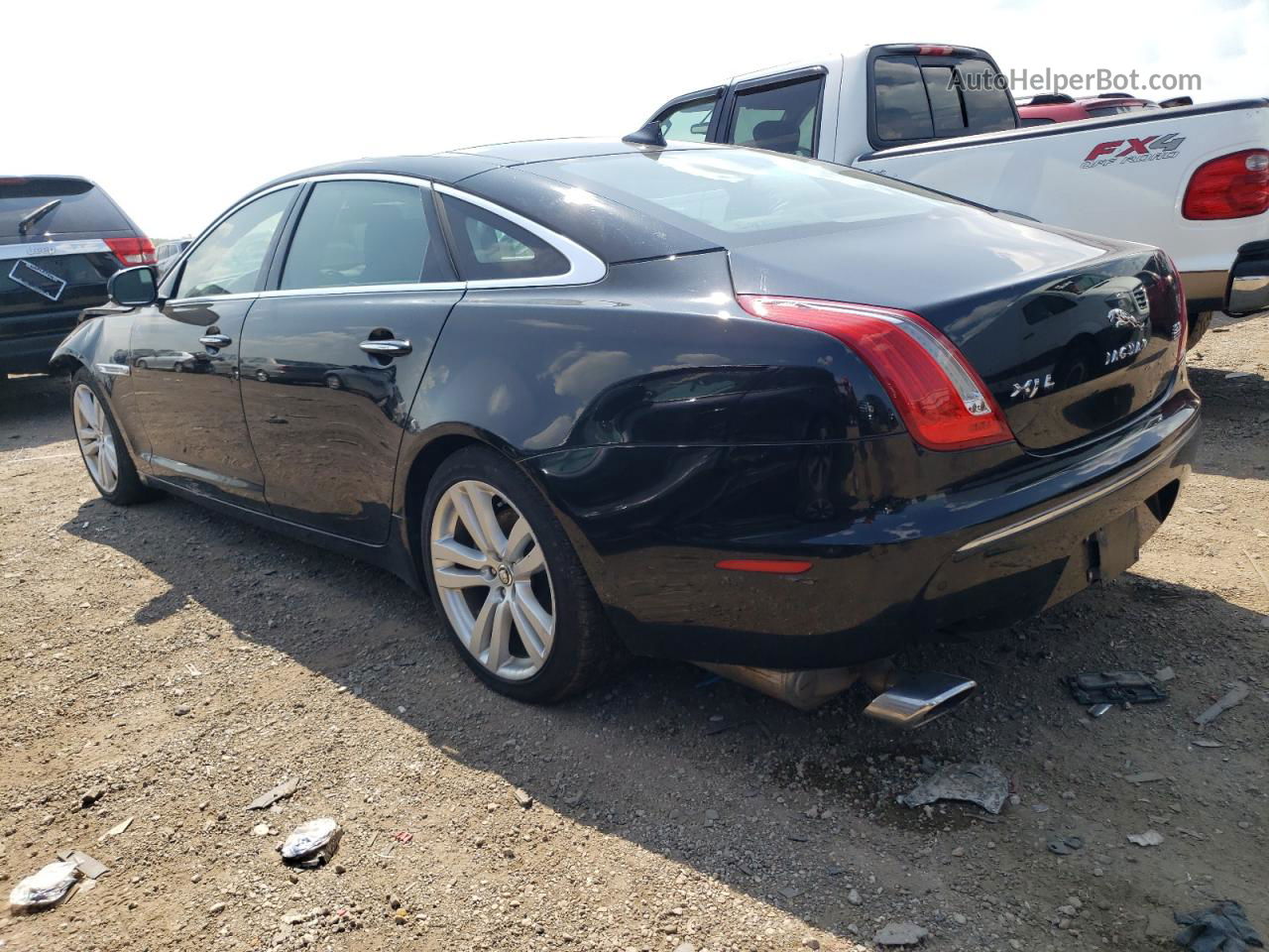 2013 Jaguar                      Xjl Portfo Black vin: SAJWJ2GD6D8V52848