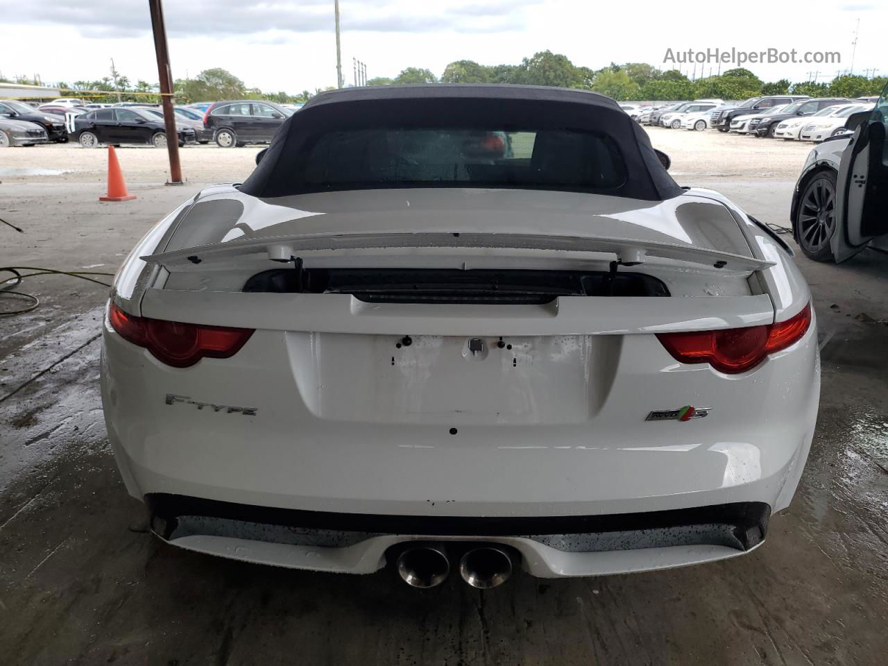 2016 Jaguar F-type S White vin: SAJWJ6FV5G8K32720