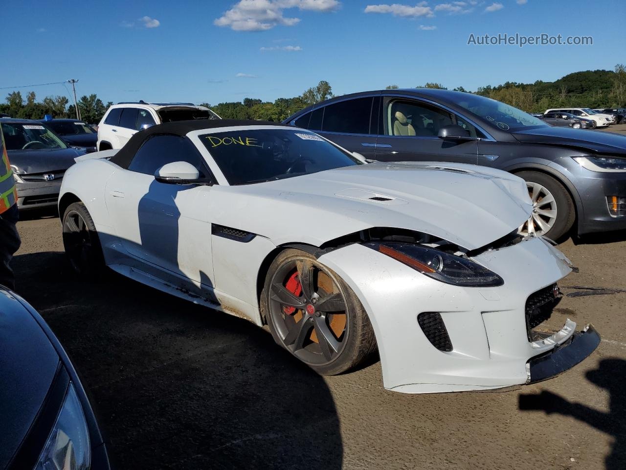 2016 Jaguar F-type R White vin: SAJWJ6HL1GMK24259