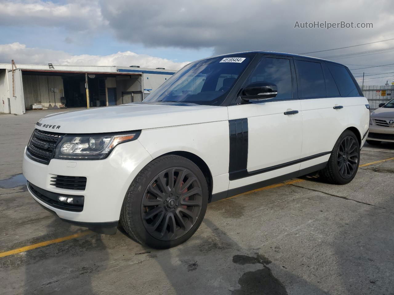 2017 Land Rover Range Rover Supercharged White vin: SALGS2FE4HA359888