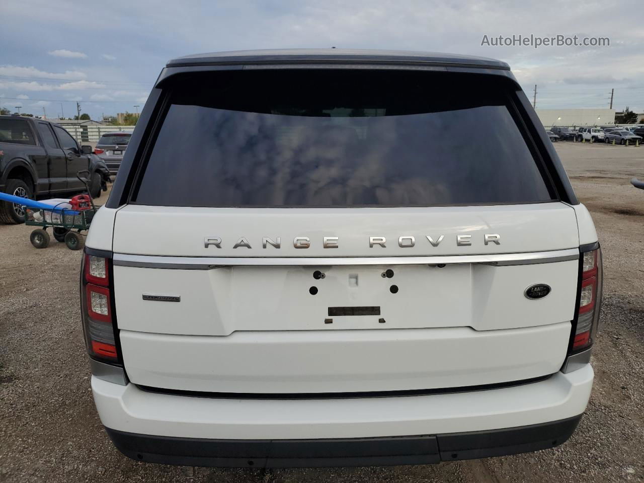 2015 Land Rover Range Rover Supercharged White vin: SALGS2TF8FA214086