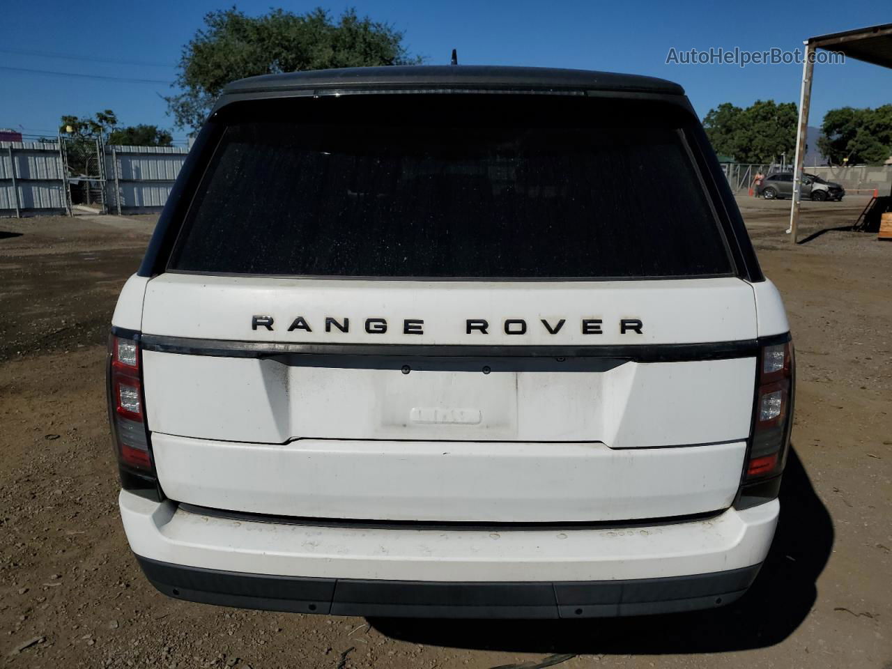 2015 Land Rover Range Rover Supercharged White vin: SALGS2TF9FA241460