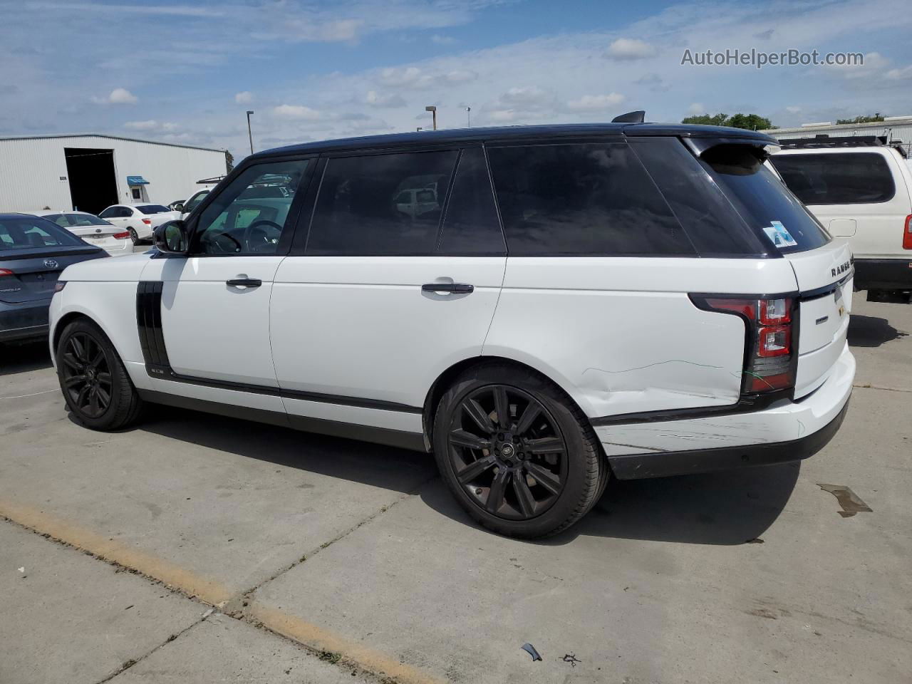 2017 Land Rover Range Rover Supercharged White vin: SALGS5FEXHA342207
