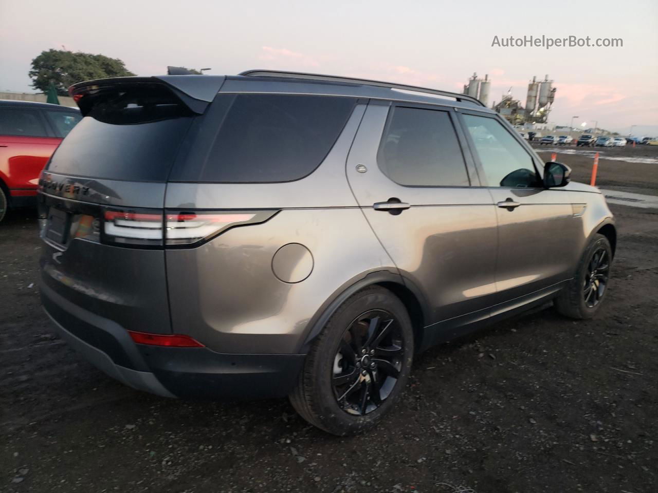 2019 Land Rover Discovery Se Gray vin: SALRG2RV5K2407390