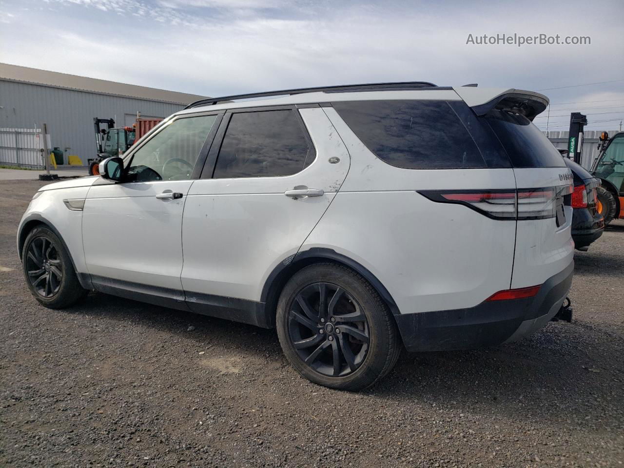 2019 Land Rover Discovery Se White vin: SALRG2RV5KA085789