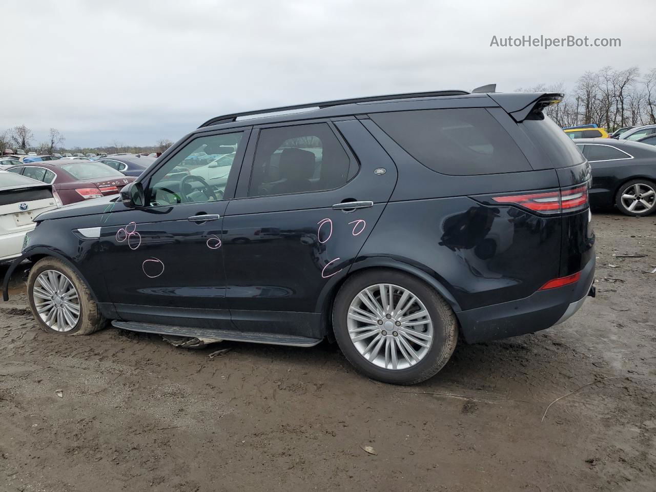 2019 Land Rover Discovery Hse Luxury Черный vin: SALRT2RV7K2405653