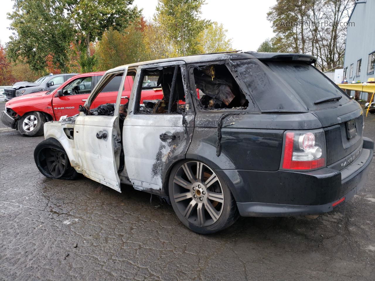 2011 Land Rover Range Rover Sport Lux Black vin: SALSK2D43BA290994