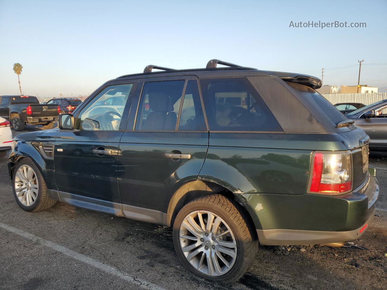 2011 Land Rover Range Rover Sport Lux Green vin: SALSK2D46BA276295