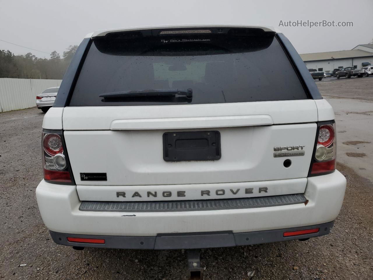 2011 Land Rover Range Rover Sport Lux White vin: SALSK2D46BA279939