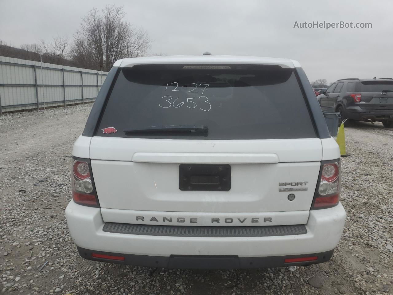 2011 Land Rover Range Rover Sport Lux White vin: SALSK2D47BA263653