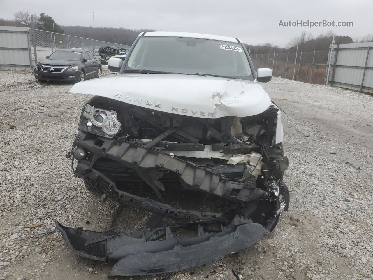 2011 Land Rover Range Rover Sport Lux White vin: SALSK2D47BA263653