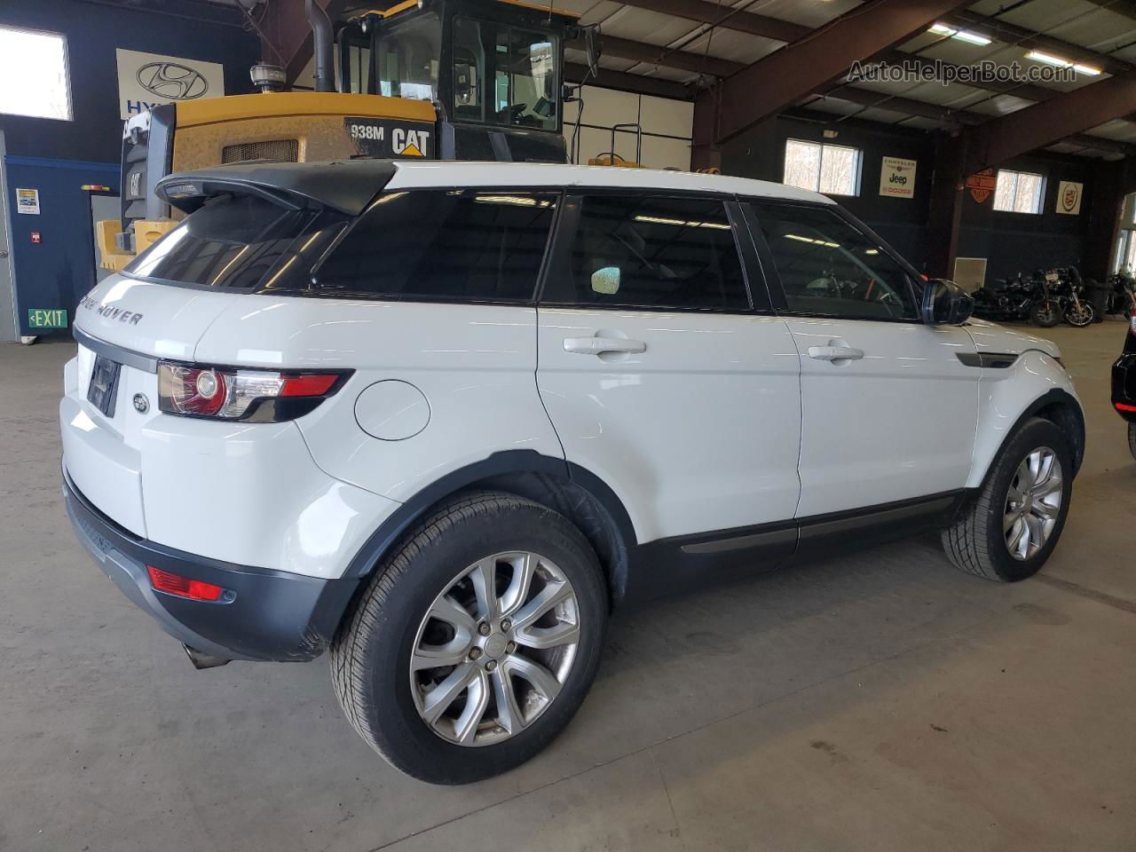 2015 Land Rover Range Rover Evoque Pure White vin: SALVN2BG2FH994537