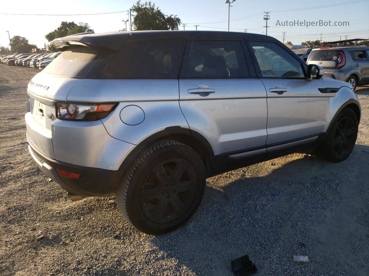 2015 Land Rover Range Rover Evoque Pure Plus Silver vin: SALVP2BG0FH071452