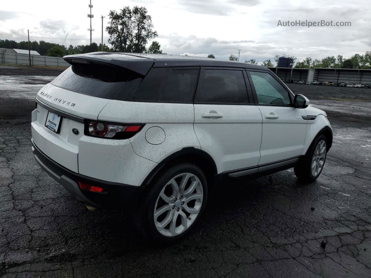 2015 Land Rover Range Rover Evoque Pure Plus Белый vin: SALVP2BG0FH077395