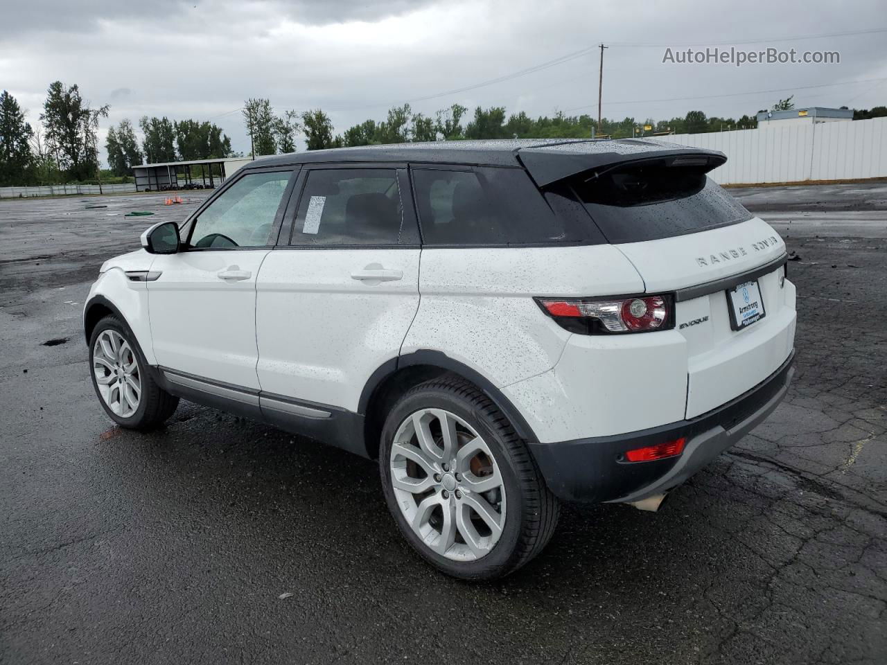 2015 Land Rover Range Rover Evoque Pure Plus Белый vin: SALVP2BG0FH077395