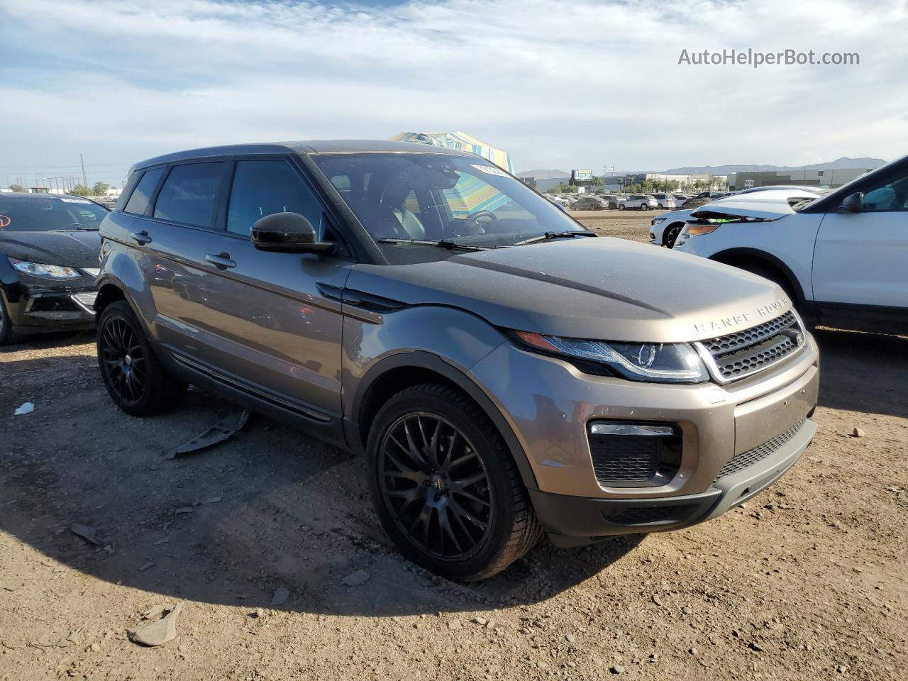 2017 Land Rover Range Rover Evoque Se Коричневый vin: SALVP2BG0HH235639