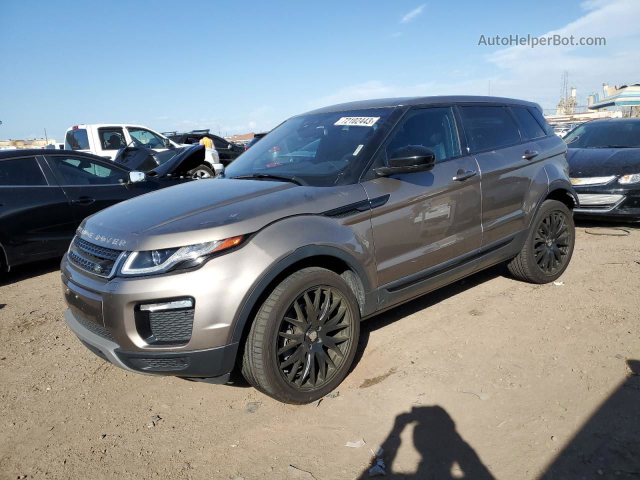 2017 Land Rover Range Rover Evoque Se Коричневый vin: SALVP2BG0HH235639