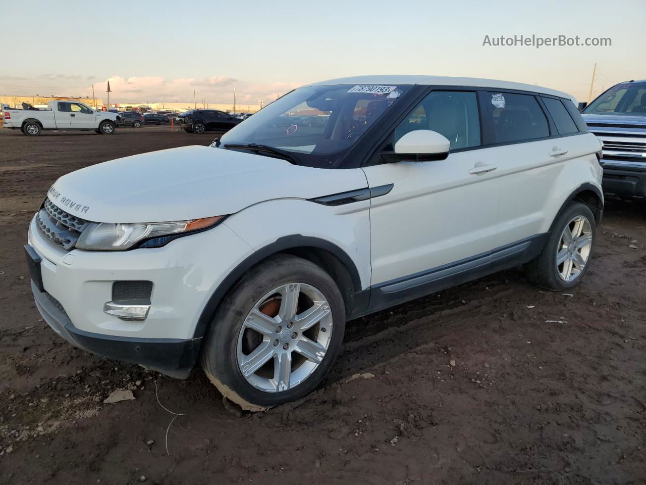 2015 Land Rover Range Rover Evoque Pure Plus Белый vin: SALVP2BG4FH070045