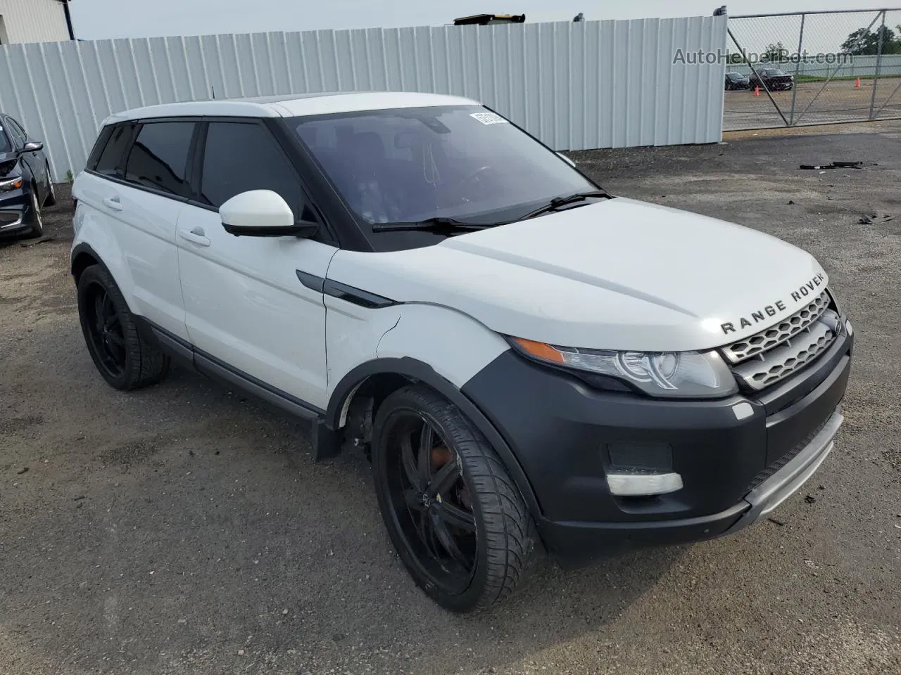 2014 Land Rover Range Rover Evoque Pure Premium Белый vin: SALVR2BG2EH891069