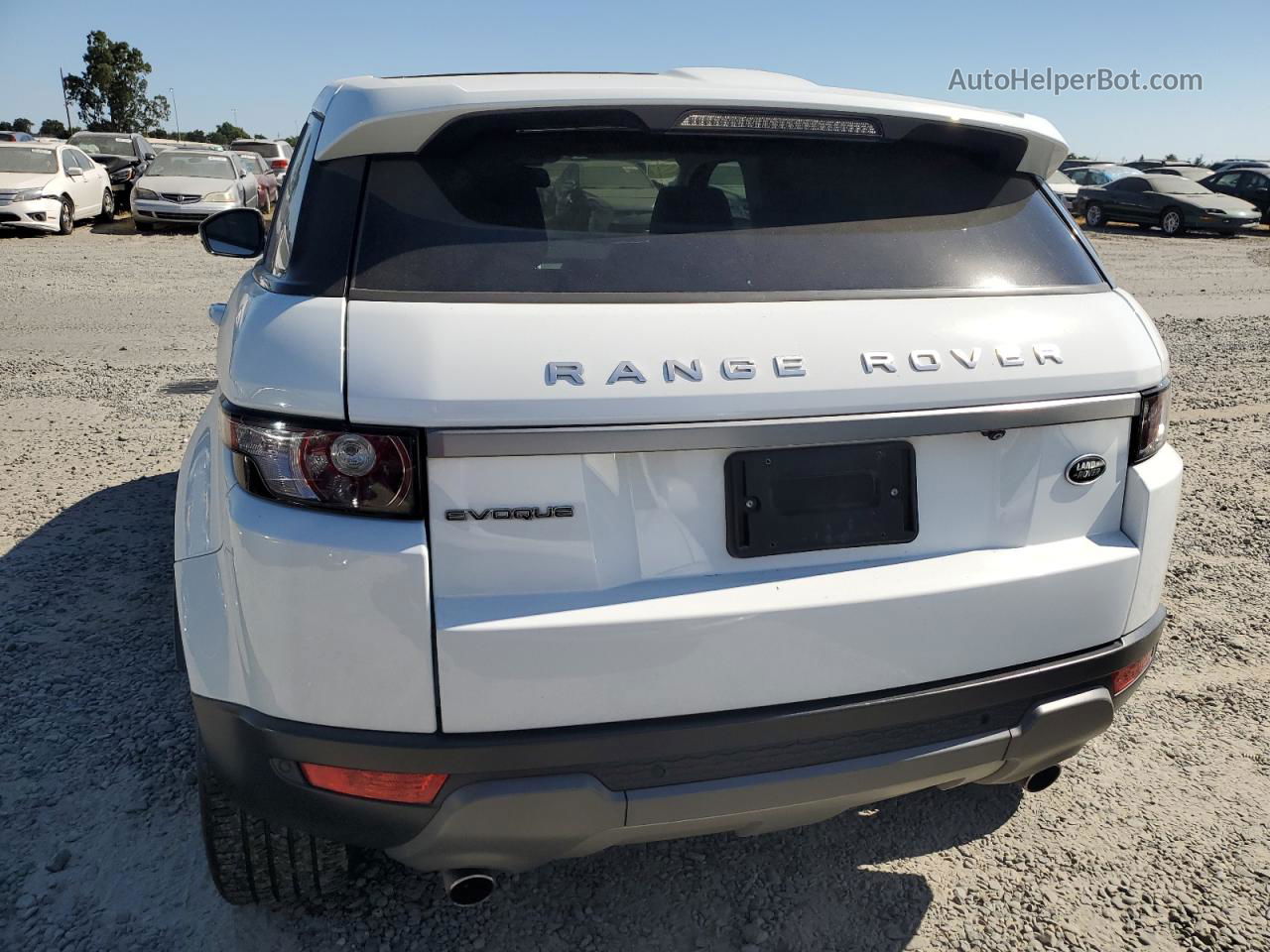 2015 Land Rover Range Rover Evoque Pure Premium Белый vin: SALVR2BGXFH983726