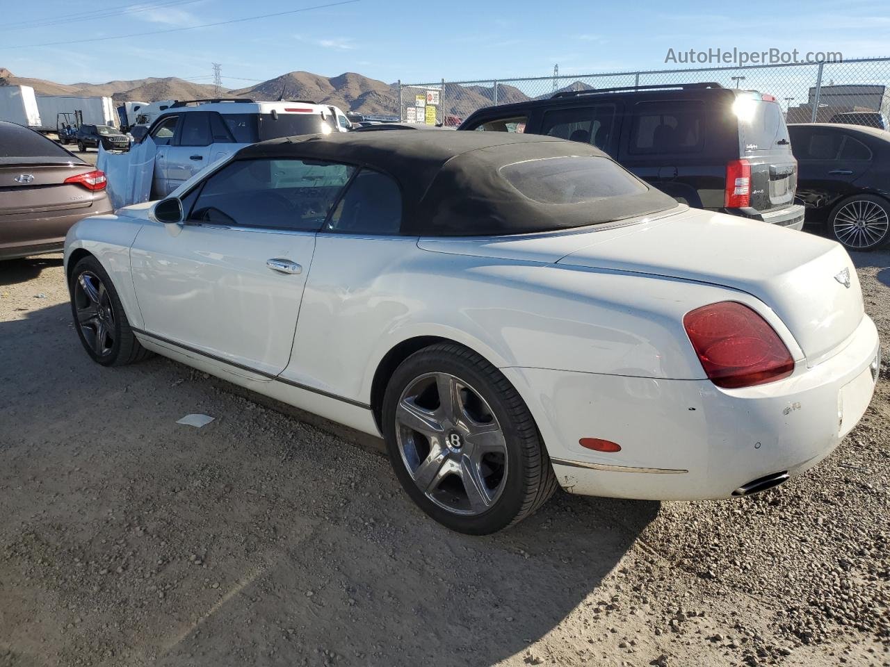 2007 Bentley Continental Gtc White vin: SCBDR33W77C045831