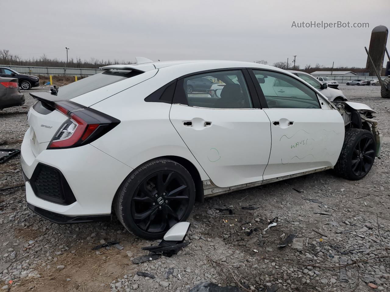 2017 Honda Civic Sport White vin: SHHFK7H44HU206132