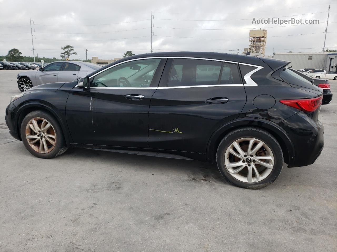 2018 Infiniti Qx30 Base Black vin: SJKCH5CP0JA051552