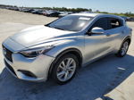 2018 Infiniti Qx30 Base Серебряный vin: SJKCH5CP0JA056167