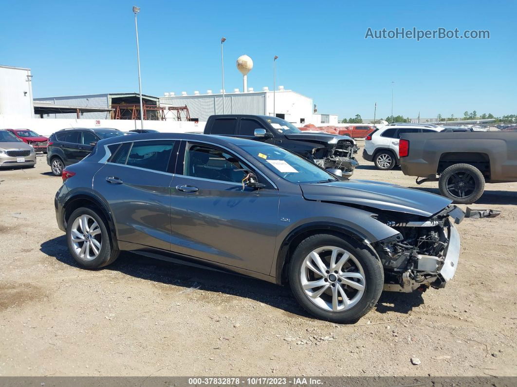 2018 Infiniti Qx30 Luxury Gray vin: SJKCH5CP1JA054976