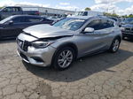 2018 Infiniti Qx30 Base Silver vin: SJKCH5CP1JA060762