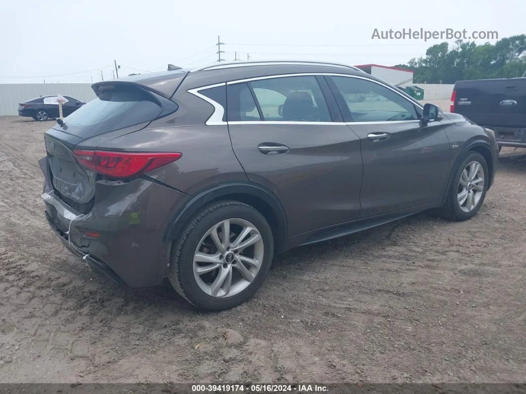 2018 Infiniti Qx30 Premium Brown vin: SJKCH5CP2JA043453