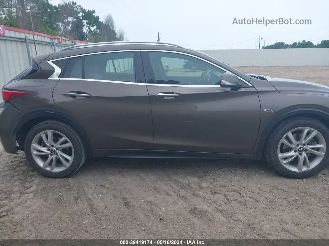 2018 Infiniti Qx30 Premium Brown vin: SJKCH5CP2JA043453