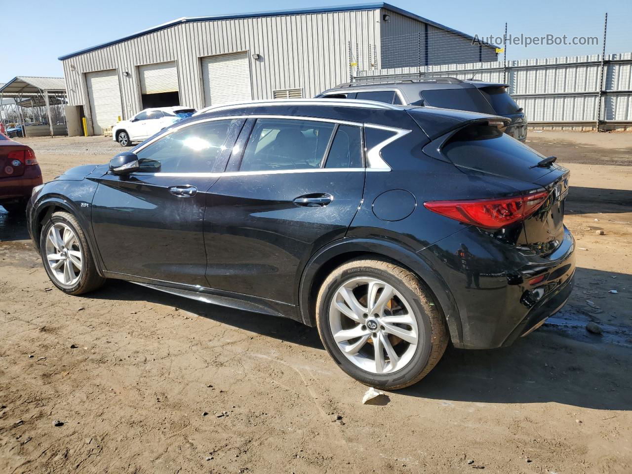 2018 Infiniti Qx30 Base Black vin: SJKCH5CP2JA044022