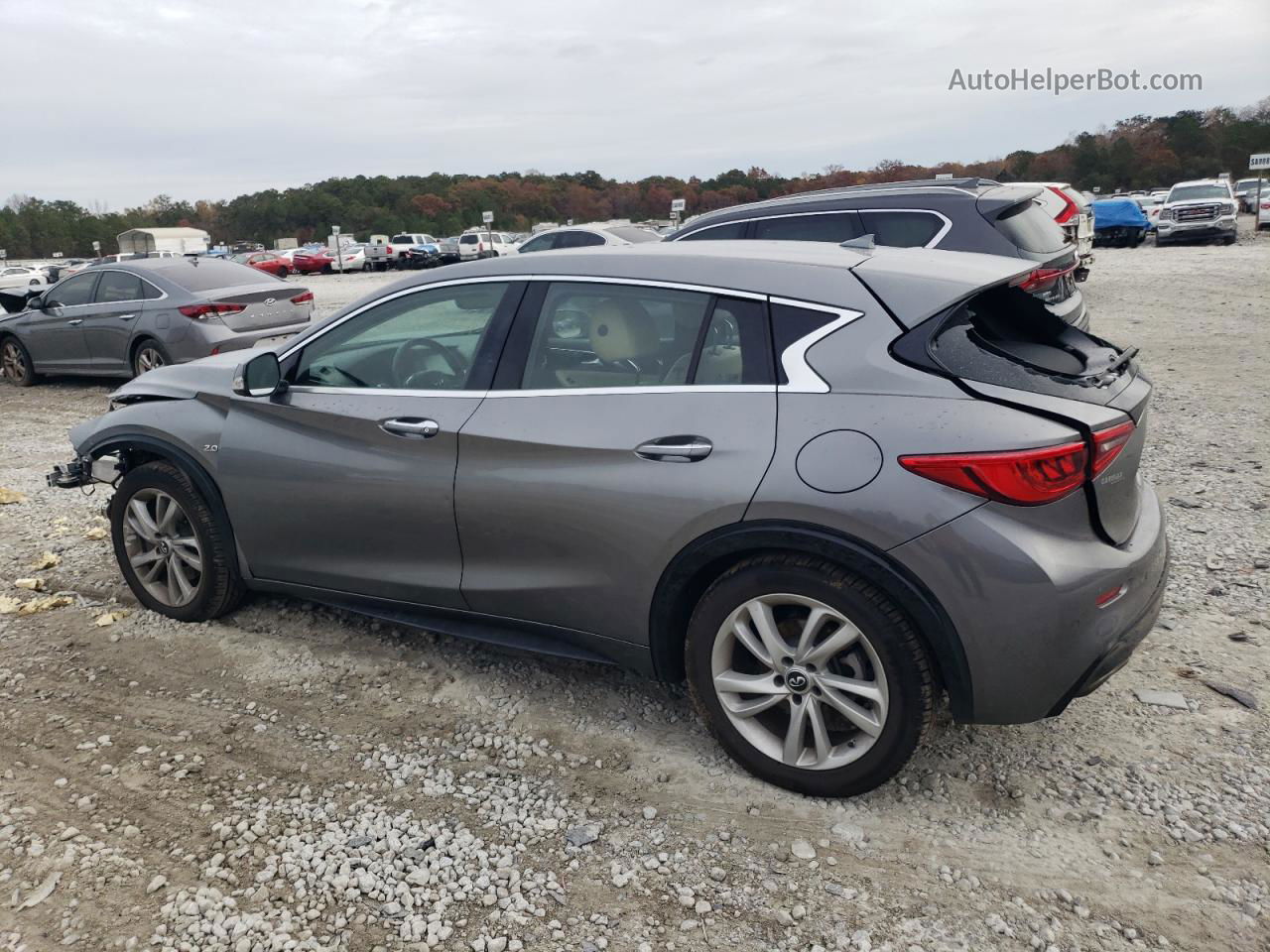 2018 Infiniti Qx30 Base Gray vin: SJKCH5CP2JA050368