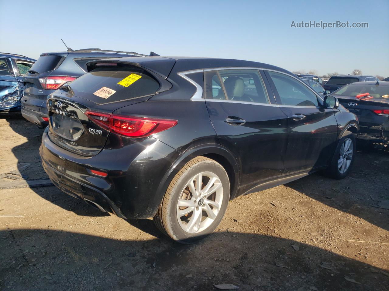 2018 Infiniti Qx30 Base Black vin: SJKCH5CP3JA042912