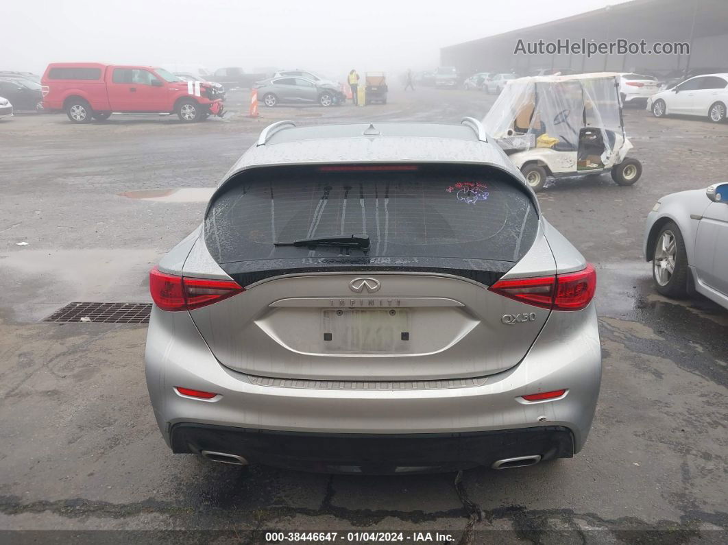 2018 Infiniti Qx30 Premium Silver vin: SJKCH5CP4JA044541