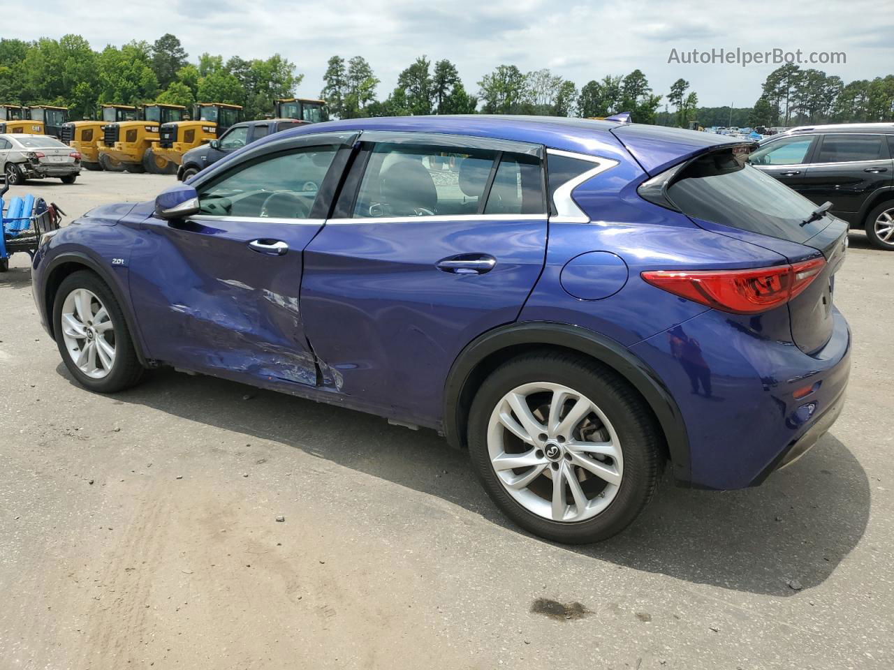 2018 Infiniti Qx30 Base Purple vin: SJKCH5CP5JA059338