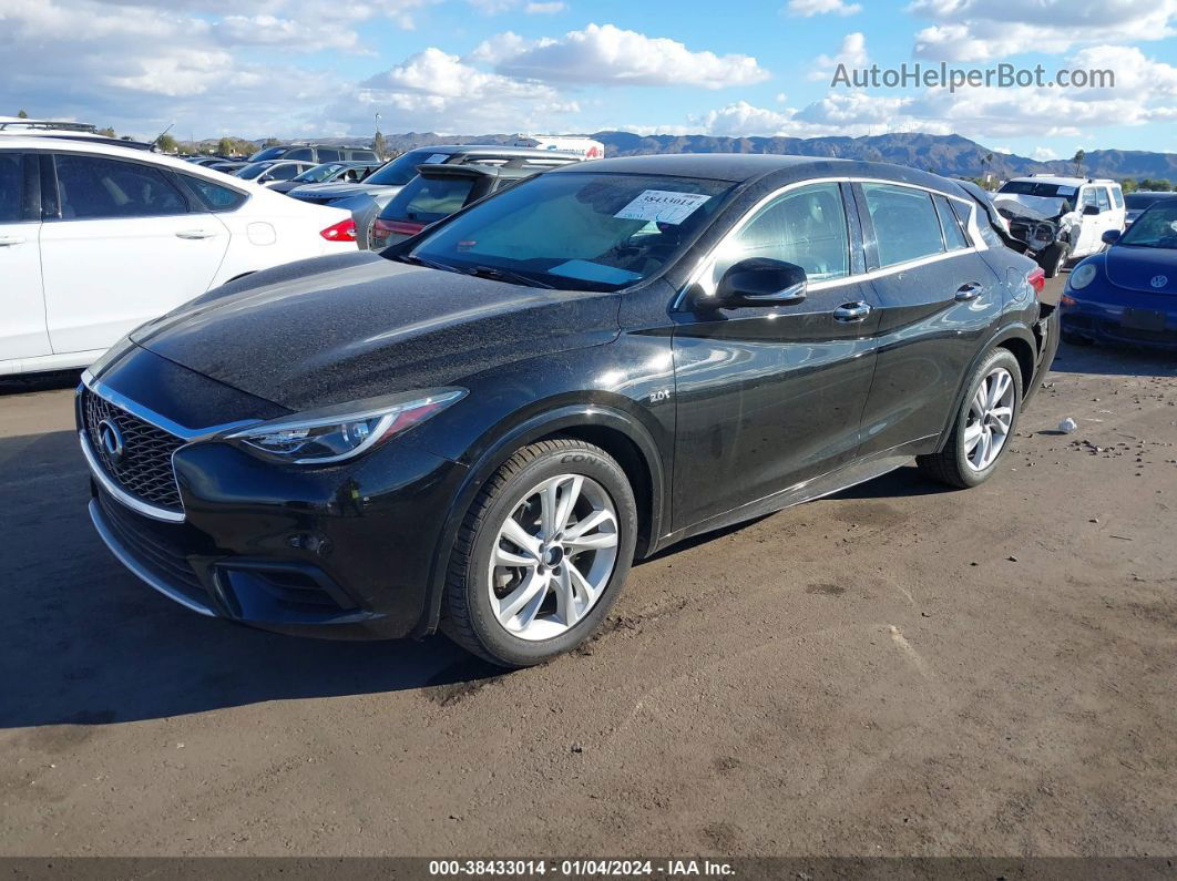 2018 Infiniti Qx30 Luxury Black vin: SJKCH5CP5JA059727