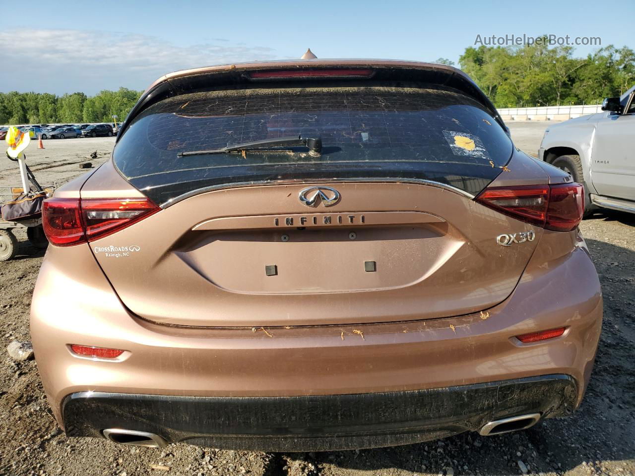 2018 Infiniti Qx30 Pure Розовый vin: SJKCH5CP7JA004468