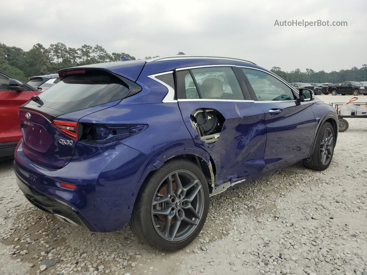 2018 Infiniti Qx30 Base Blue vin: SJKCH5CP7JA053878