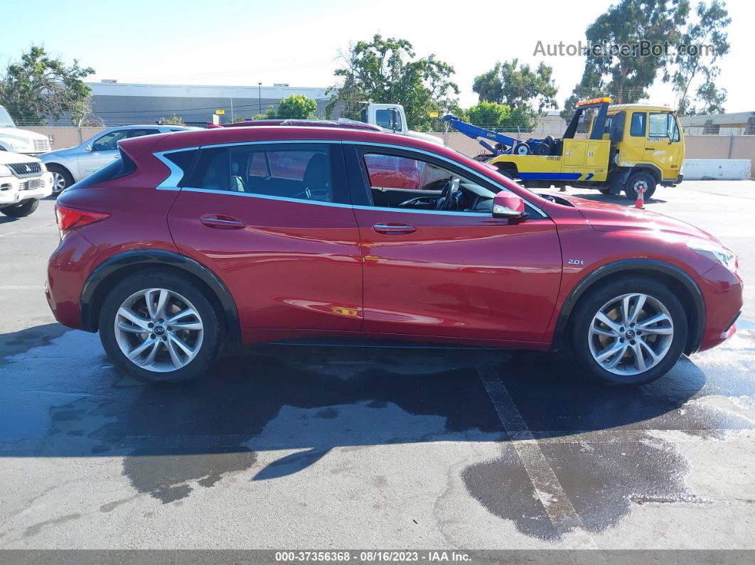 2018 Infiniti Qx30 Luxury Red vin: SJKCH5CP8JA056658