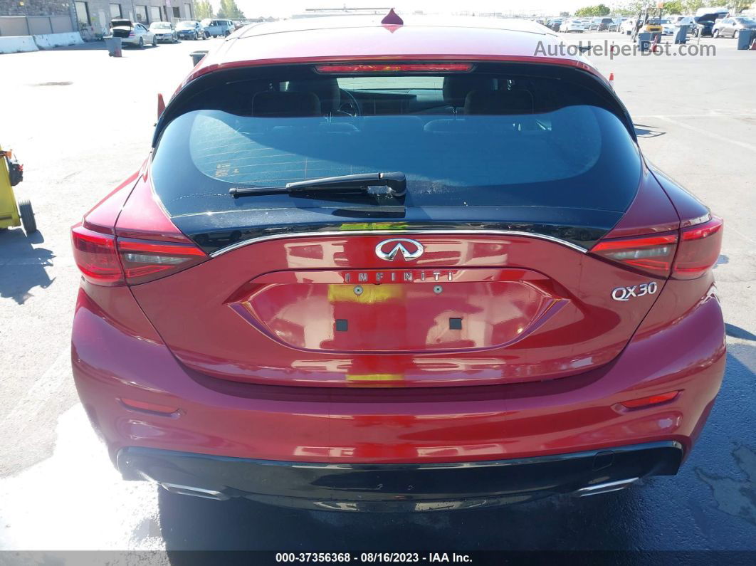 2018 Infiniti Qx30 Luxury Red vin: SJKCH5CP8JA056658