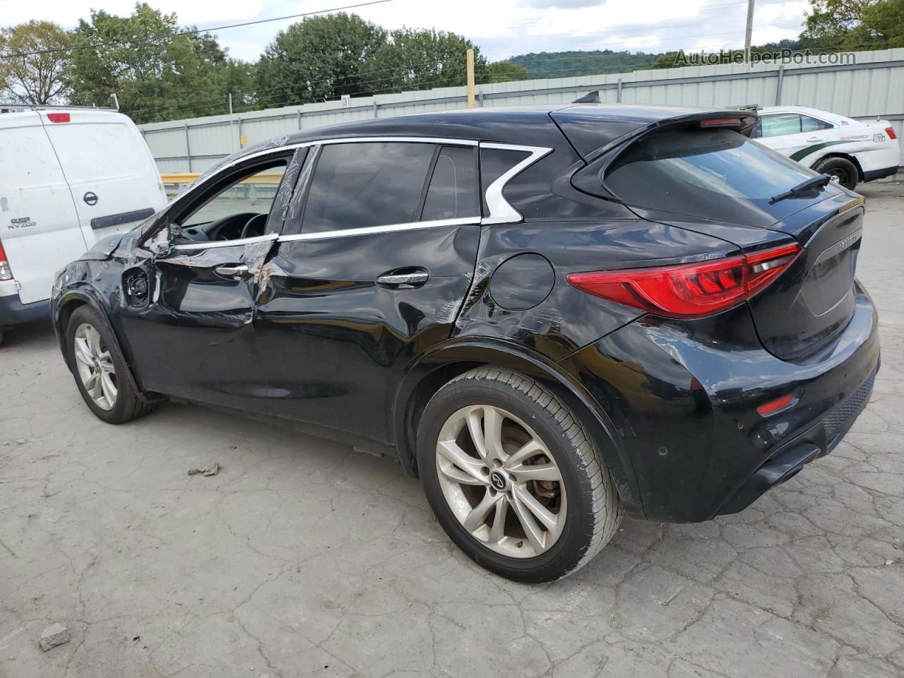 2018 Infiniti Qx30 Base Black vin: SJKCH5CP8JA060970