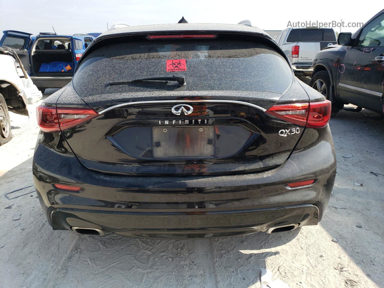 2018 Infiniti Qx30 Base Черный vin: SJKCH5CP9JA041019