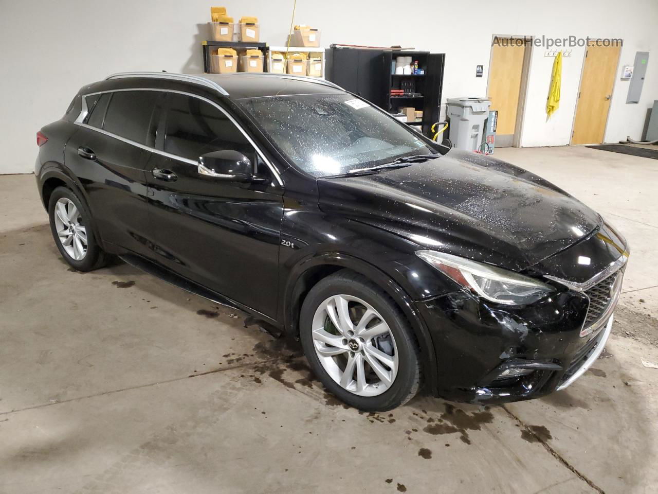 2018 Infiniti Qx30 Base Black vin: SJKCH5CP9JA041280