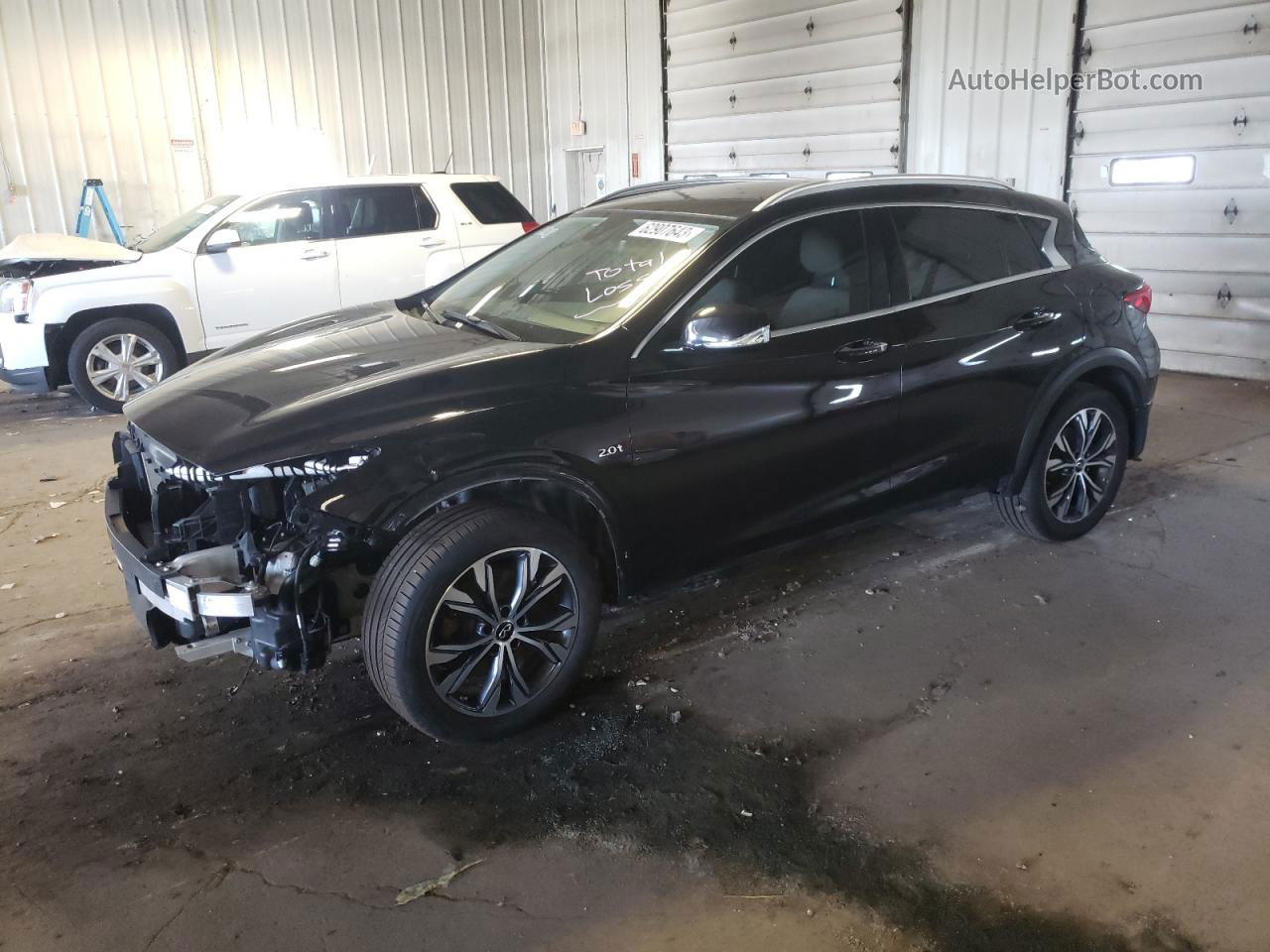 2018 Infiniti Qx30 Base Black vin: SJKCH5CR0JA041248