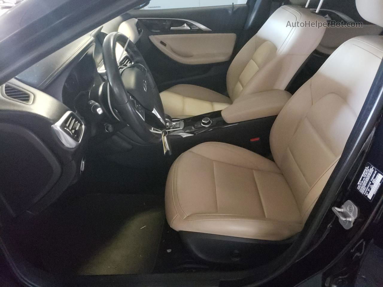 2018 Infiniti Qx30 Base Black vin: SJKCH5CR0JA041248